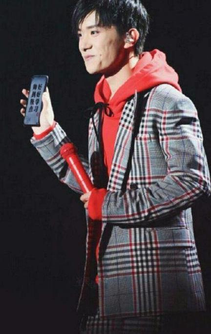 娛樂界最佳吃瓜達人是誰,揭秘幕后風(fēng)云的神秘人物