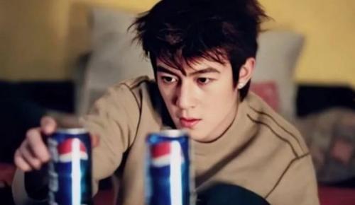 娛樂圈吃瓜陳冠希,娛樂圈風云再起，吃瓜群眾熱議不斷