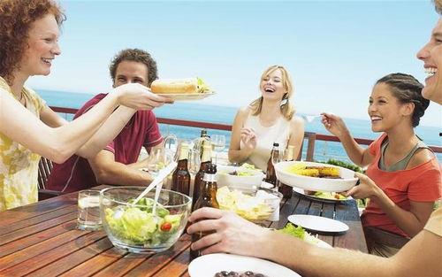 娛樂吃瓜菌走向共和,一場文化變革的見證