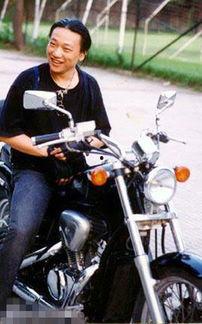 摩托小刀娛樂圈吃瓜,揭秘明星幕后那些事兒