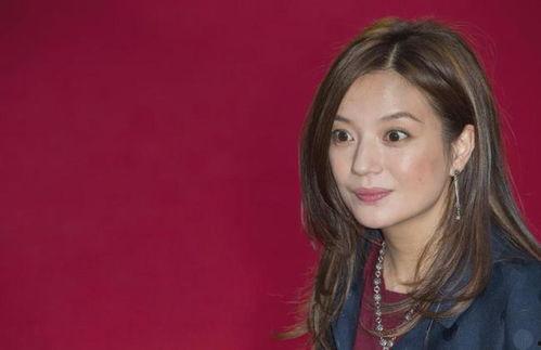 娛樂吃瓜女藝人壓力,挑戰(zhàn)與成長(zhǎng)