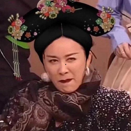 娛樂吃瓜視頻歌手是誰,揭秘“娛樂吃瓜視頻”背后的神秘歌手