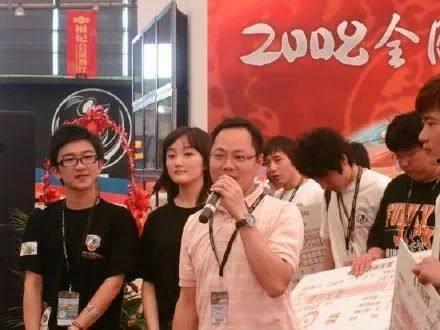 娛樂圈吃瓜背景圖,揭秘幕后真相，吃瓜群眾圍觀大戲