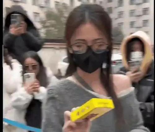 天天吃瓜娛樂八卦視頻,揭秘娛樂圈最新熱點，帶你領(lǐng)略明星幕后故事