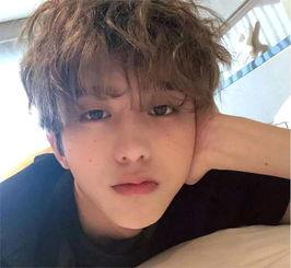 吃瓜娛樂八卦蔡徐坤微博,揭秘娛樂圈背后的娛樂八卦風(fēng)云”