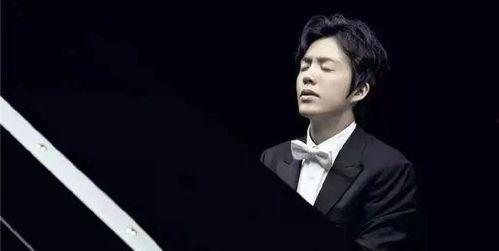 娛樂(lè)圈吃瓜的影帝,娛樂(lè)圈風(fēng)云再起，揭秘影帝背后的秘密