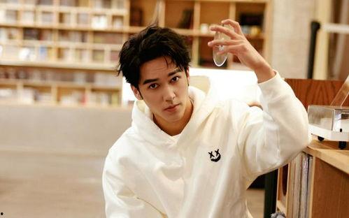 娛樂圈明星吃瓜吳楚一,揭秘吃瓜背后的真相與內(nèi)幕