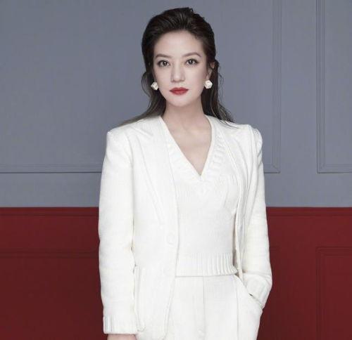 吃瓜娛樂(lè)圖片頭像女的,揭秘吃瓜娛樂(lè)界女神風(fēng)采